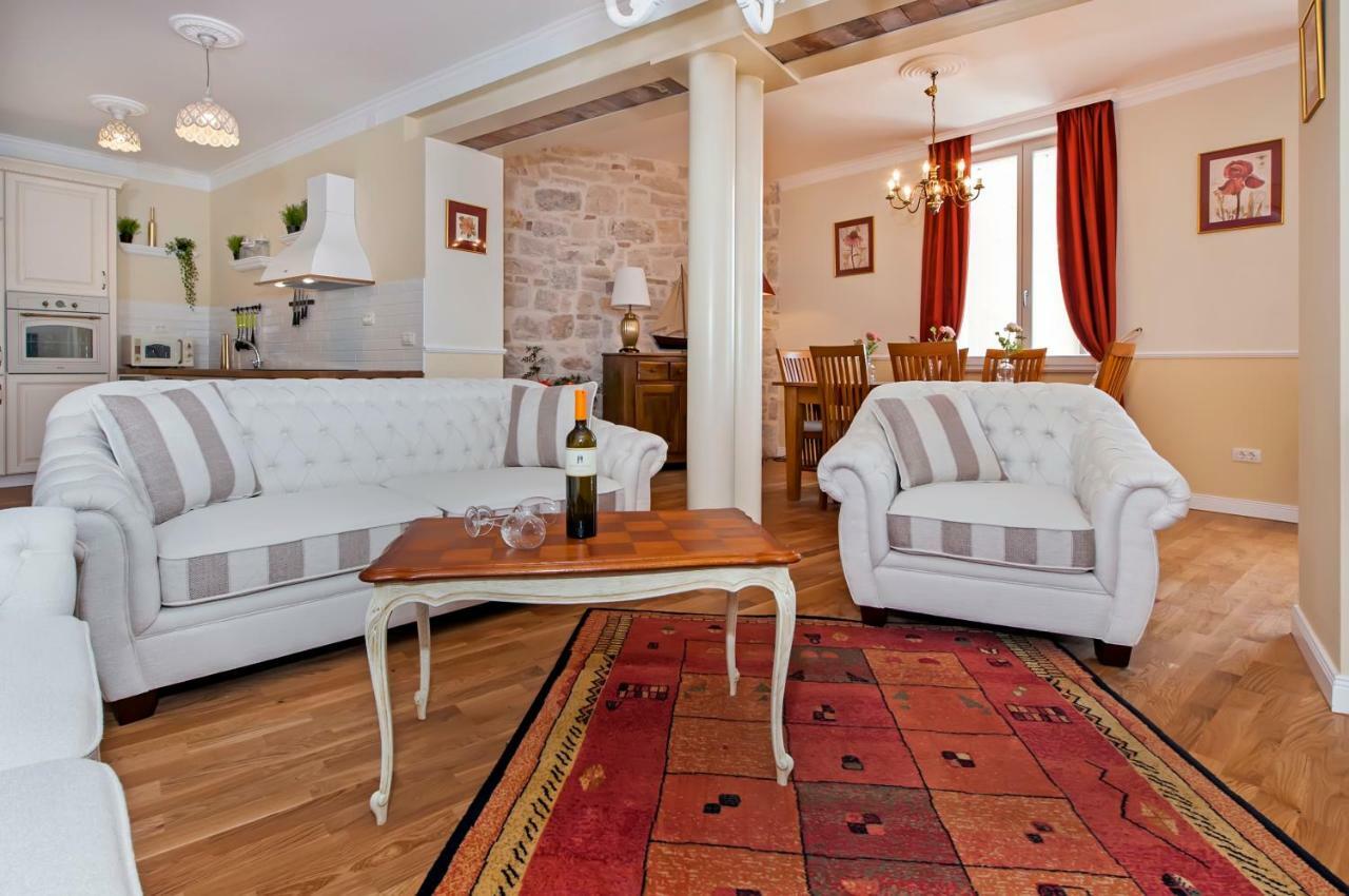Adriatic Royal Sea View Apartment Rovinj Buitenkant foto