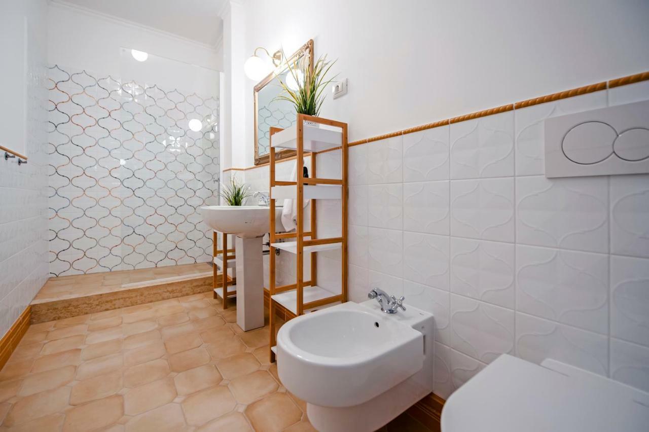 Adriatic Royal Sea View Apartment Rovinj Buitenkant foto