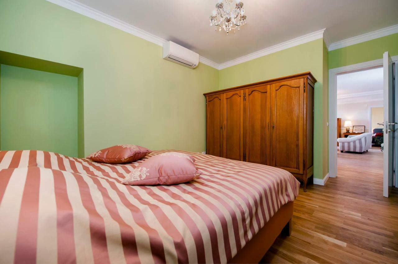 Adriatic Royal Sea View Apartment Rovinj Buitenkant foto