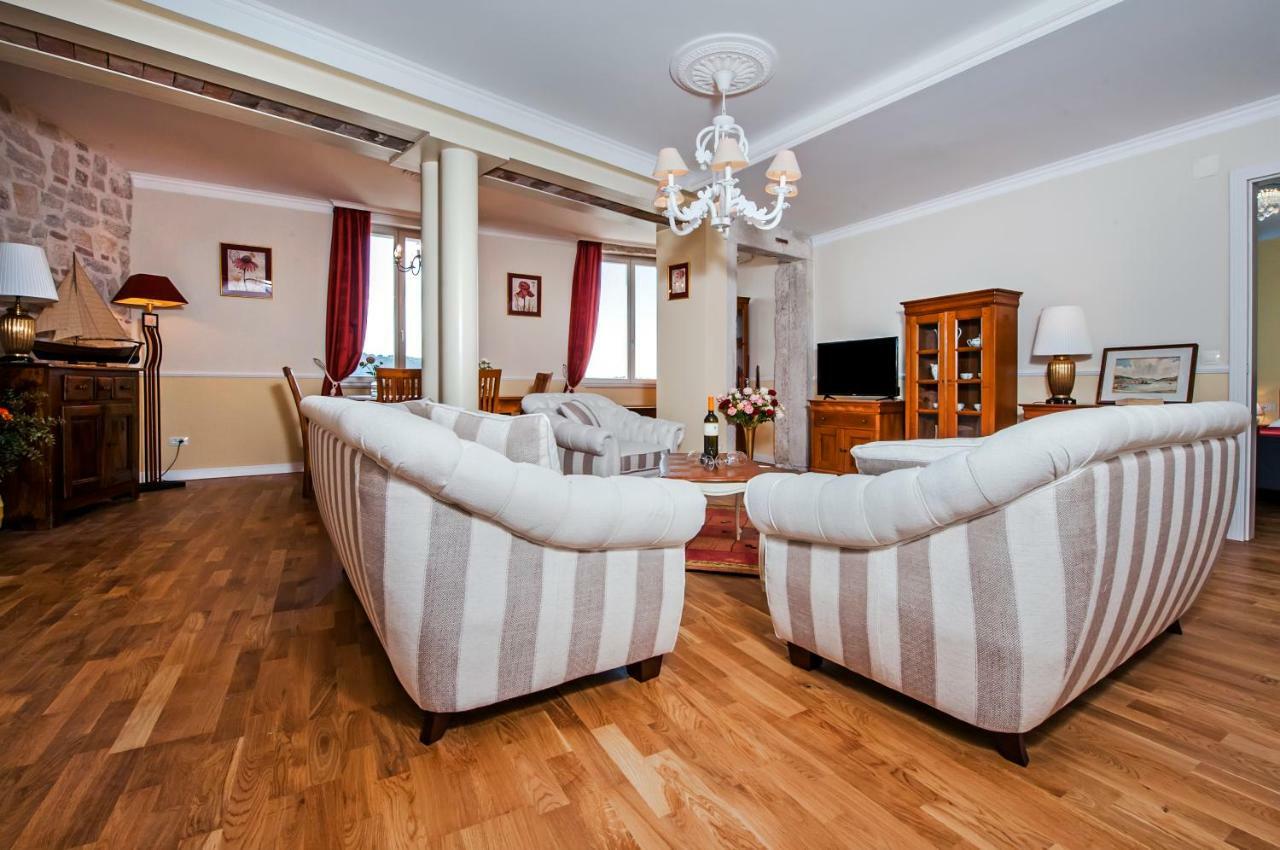 Adriatic Royal Sea View Apartment Rovinj Buitenkant foto