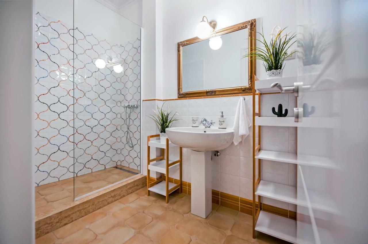 Adriatic Royal Sea View Apartment Rovinj Buitenkant foto